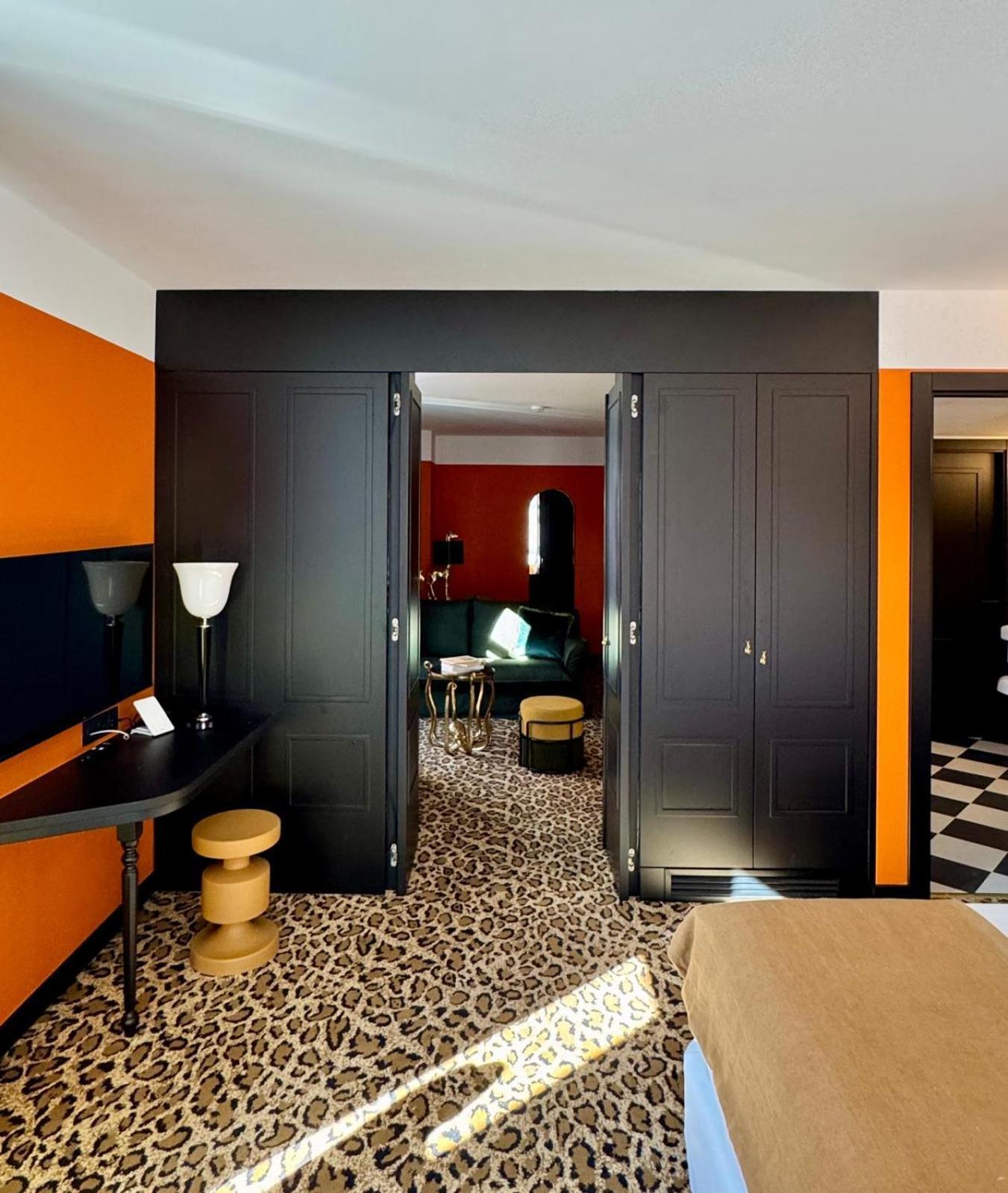 Hotel Divino & Apartments Figueres  Kültér fotó