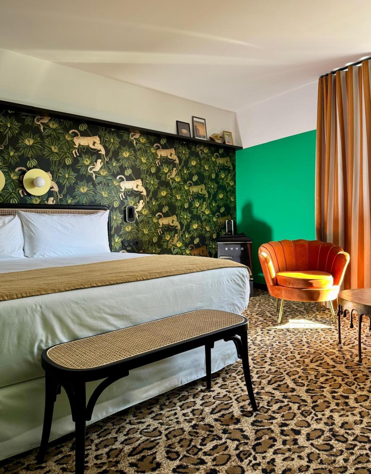 Hotel Divino & Apartments Figueres  Kültér fotó