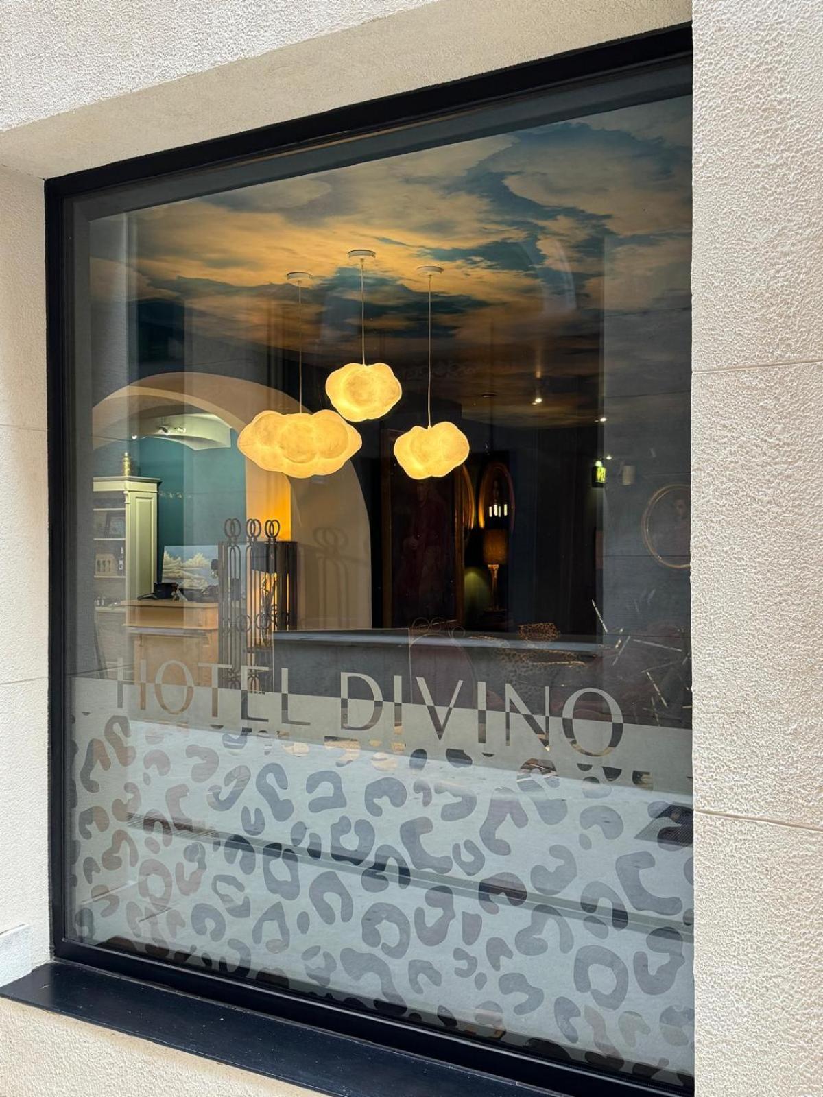 Hotel Divino & Apartments Figueres  Kültér fotó