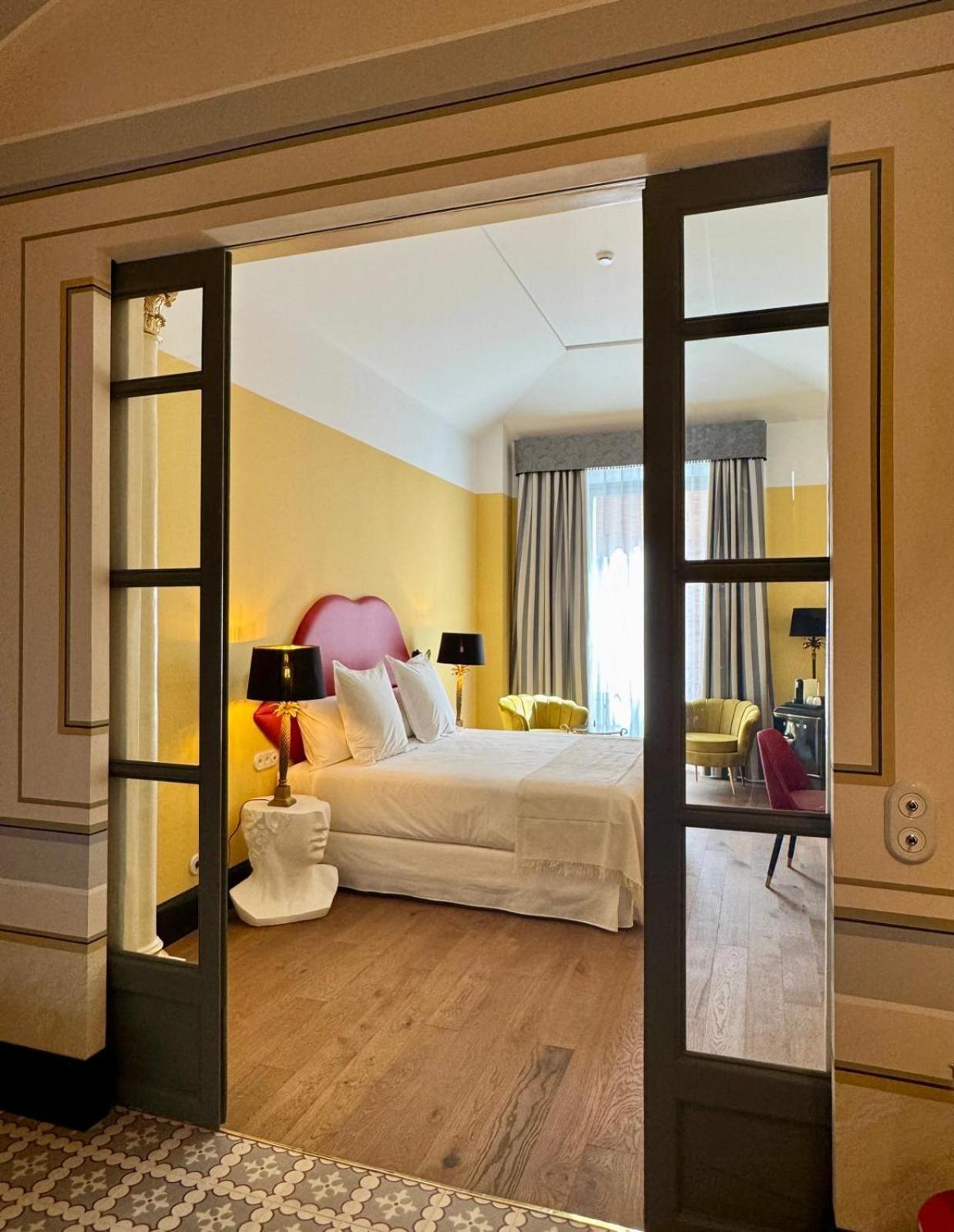 Hotel Divino & Apartments Figueres  Kültér fotó