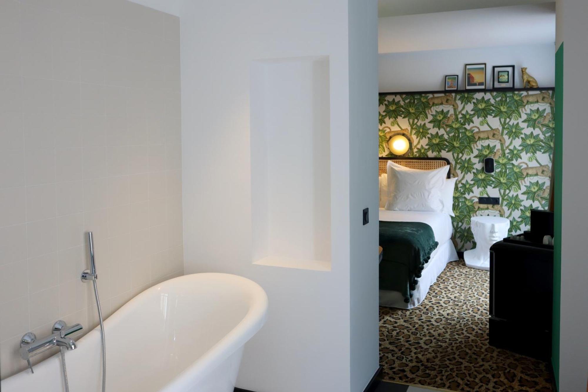 Hotel Divino & Apartments Figueres  Kültér fotó