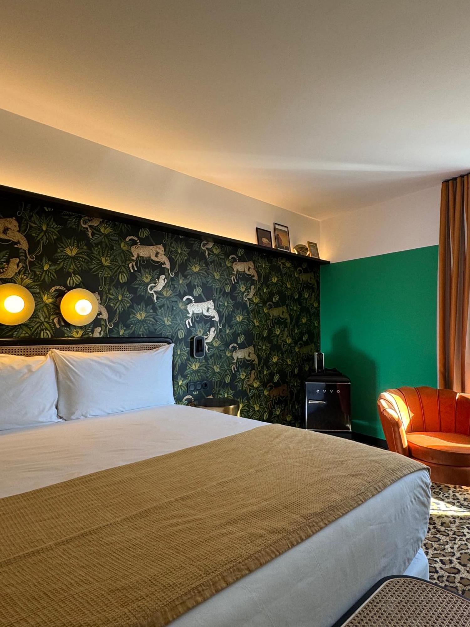 Hotel Divino & Apartments Figueres  Kültér fotó